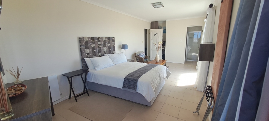 4 Bedroom Property for Sale in Saldanha Heights Western Cape